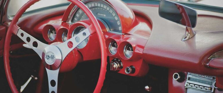 Auto Innenraum reinigen - Interiour einer alten Corvette