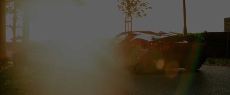 Auto waschen bei Sonne - Auto in der Sonner