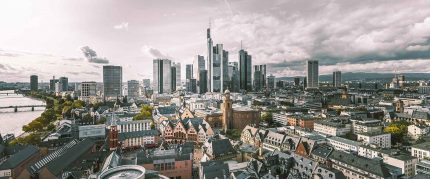 Fahrzeugaufbereitung Frankfurt